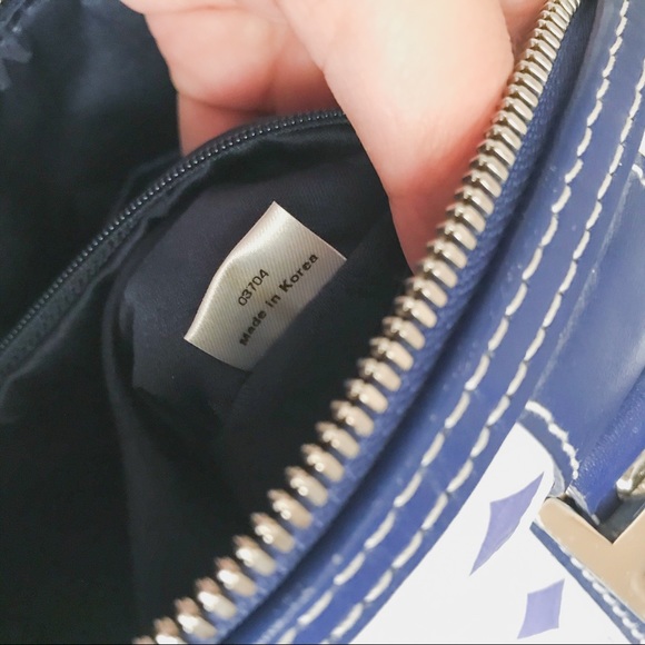 | MCM | Visetos Crossbody Boston Bag with Charms | - Picture 16 of 17